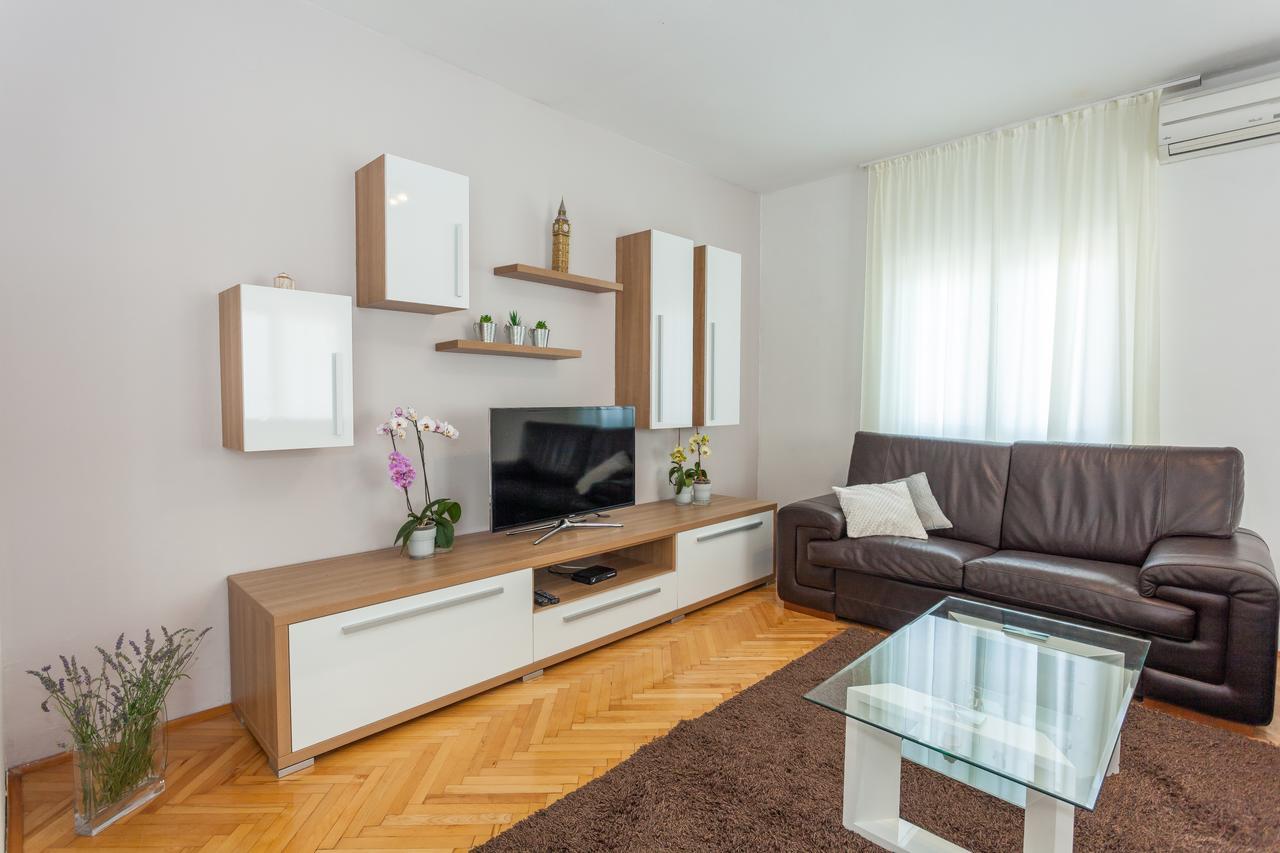 Apartment Klara Биоград на Мору Екстериор снимка